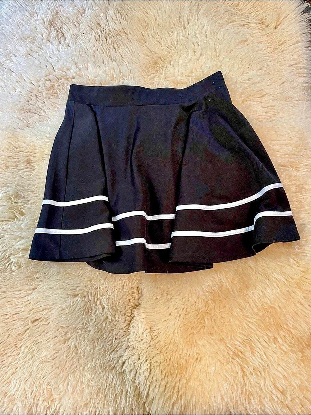 Hot Topic Pleated Black Cheer Skirt Emo Goth White Stripes Women's Size X Large